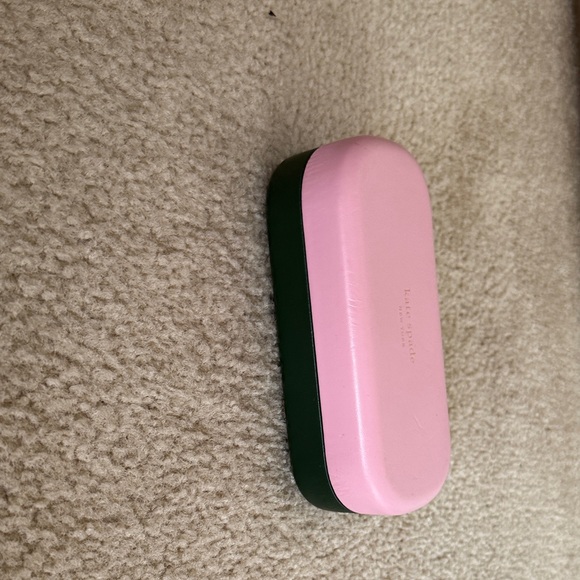 Kate Spade Black Sunglasses with Pink and Green Case - Picture 8 of 8